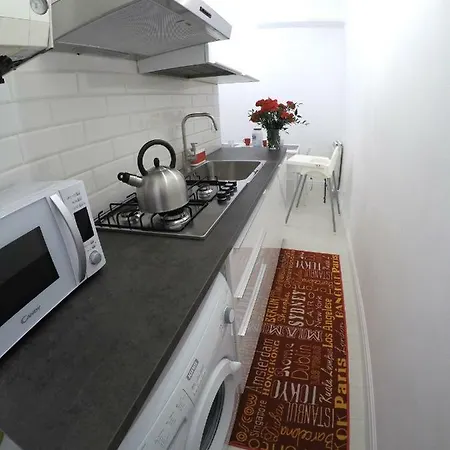 Interno5 Apartman *