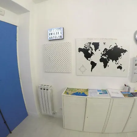 Interno5 Apartman *